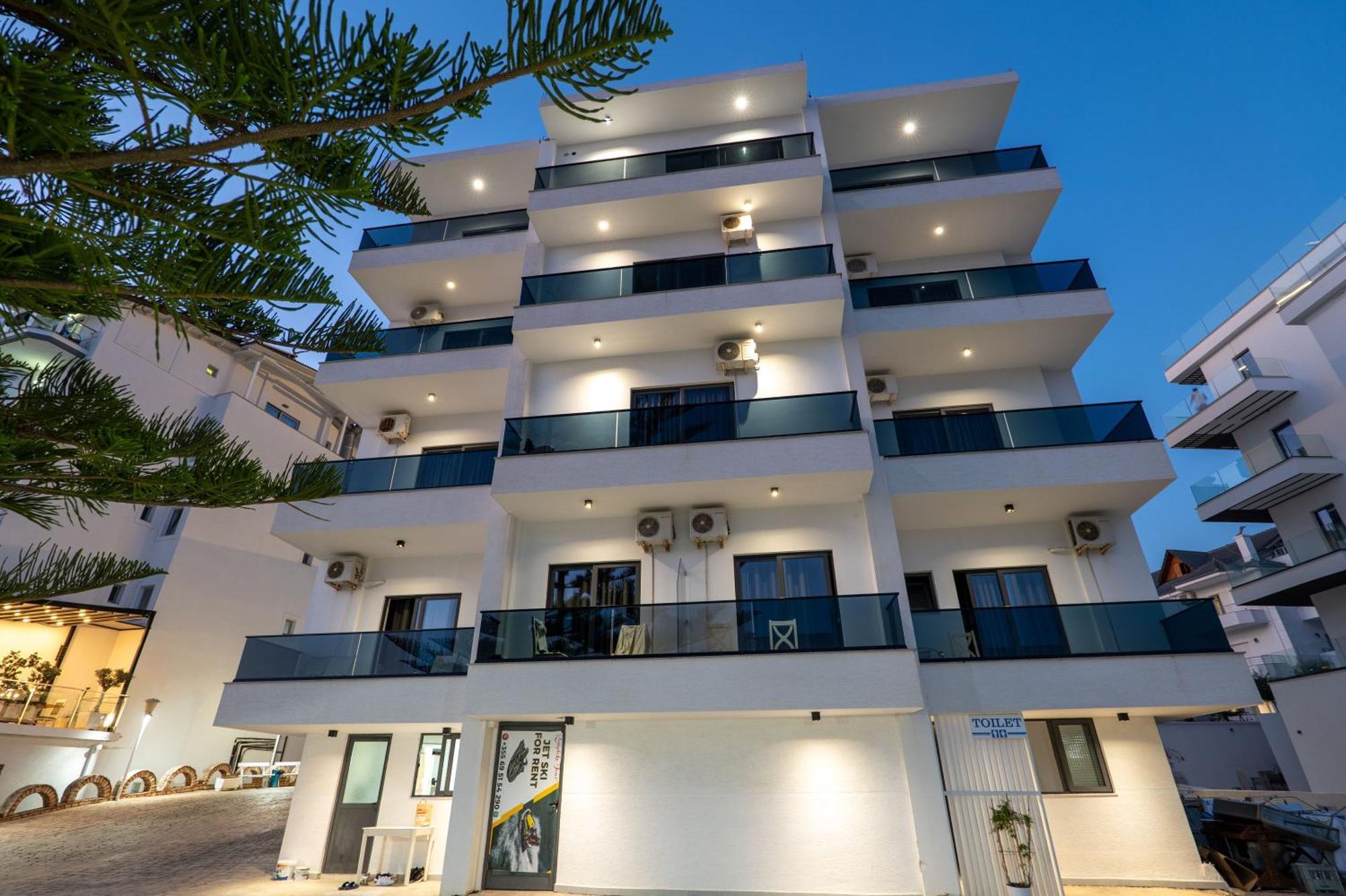 Hotel Kompleks Joni 3*