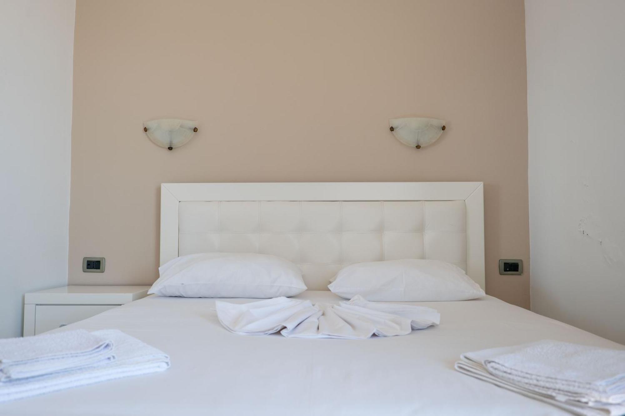 Kompleks Joni Hotel Sarande